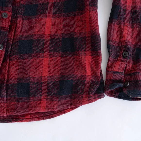 Orvis Red Black Checker Button Up Shirt -  Medium - Picture 6 of 15